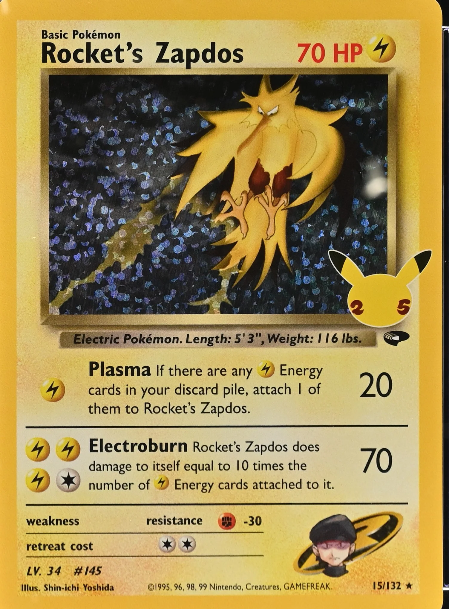 Rocket's Zapdos-Holo